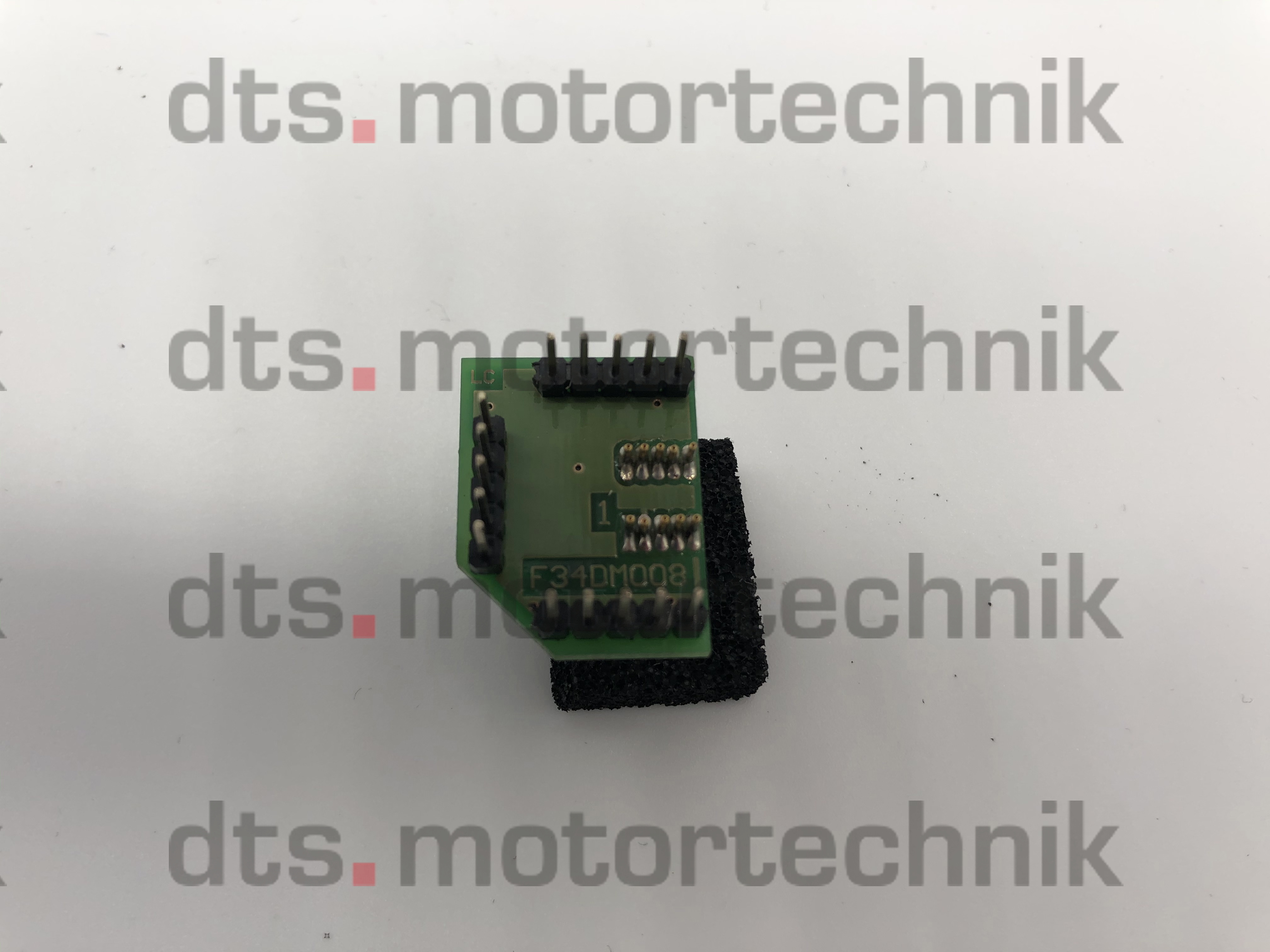 Bosch EDC7 Trucks - Motorola MPC5xx Terminaladapter